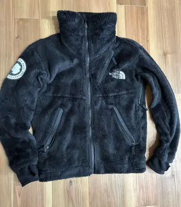 더 노스페이스 언터크티카 버사 로프트 자켓 블랙 M