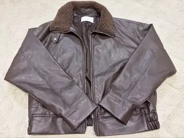 브라운 가죽 퍼(fur) 부착 자켓