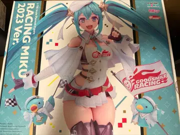 레이싱 미쿠 2023 피규어