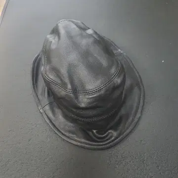 양모 블랙 버킷햇