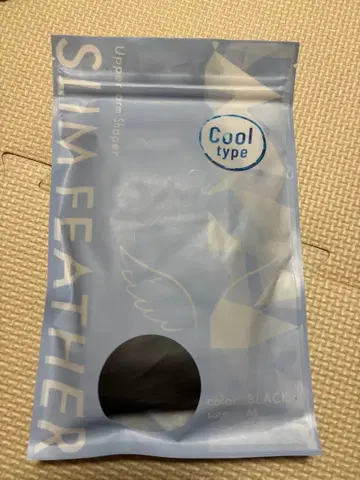 SLIM FEATHER 암커버 M 사이즈 블랙