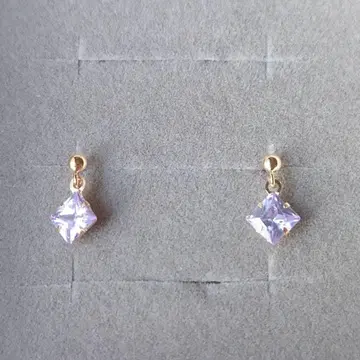 미사용 츠츠미 큐빅 지르코니아 보라색 계열 컬러 귀걸이 스퀘어 K10