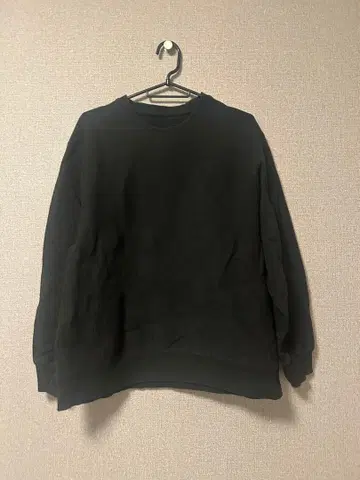 블랙 크루넥 맨투맨 M