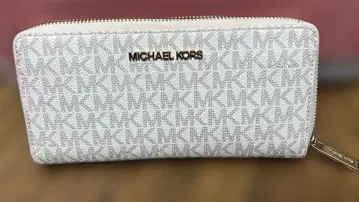 마이클코어스 장지갑