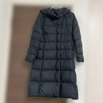 블랙 후드 부착 롱 다운 자켓