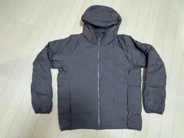 유니클로 WARM PADDED 그레이 다운 자켓 퍼프 테크