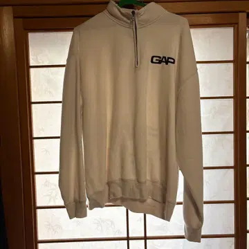 GAP 화이트 하프 지퍼 트레이닝복