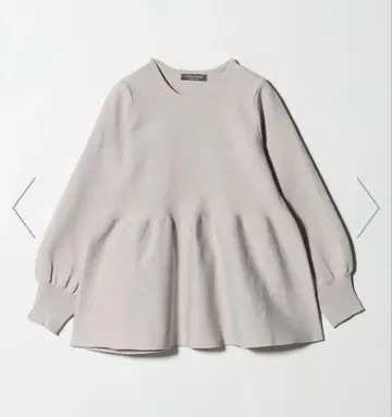 A day in the life UNITED ARROWS 페플럼 니트