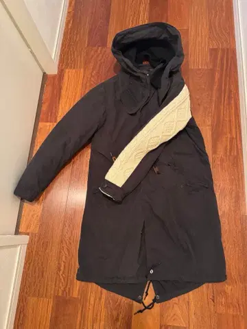 GOODENOUG 모즈 코트 후드 부착 사이즈 M 케이블 짜임 니트