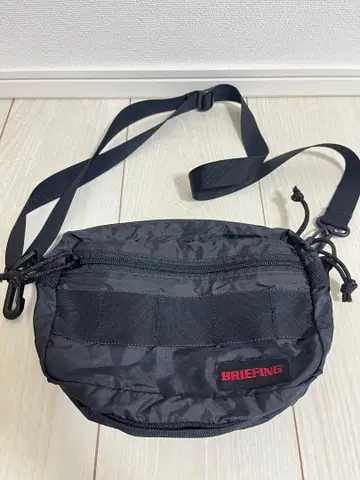 BRIEFING 블랙 숄더백