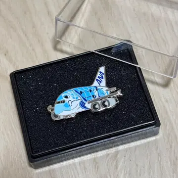 ANA 플라잉 호누 AIRBUS A380-800 1호기 라니 핀 배지