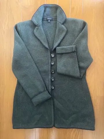 A-K-R-I-S 올리브 그린 가디건