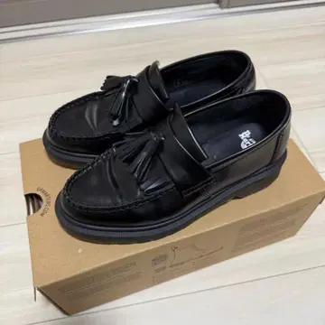 닥터 마틴 블랙 가죽 로퍼