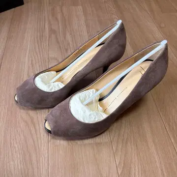 쥬세페 자노티 하이힐