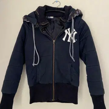 [레어] LB-03 x MLB 콜라보 뉴욕 양키스 패딩 자켓