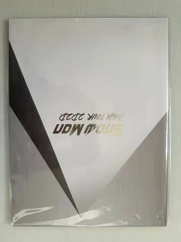 Snow Man 콘서트 팜플렛
