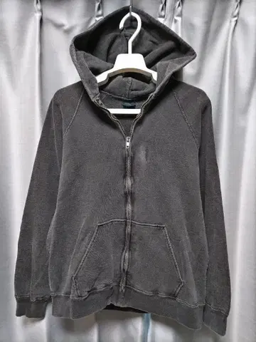 굿온 집업 후드티 피그먼트 블랙