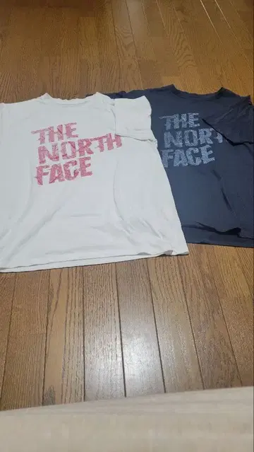 THE NORTH FACE 티셔츠 2장 세트