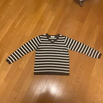 RINEN V넥 스웨터