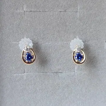 미사용 츠츠미 큐빅 지르코니아 물방울 모양 귀걸이 K10