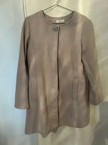 새상품급 allamanda 코트