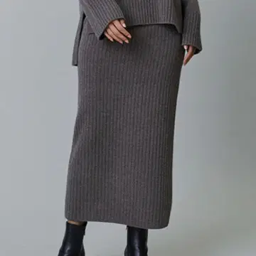 1er Arrondissement 울 캐시미어 와이드 리브 스커트 모카