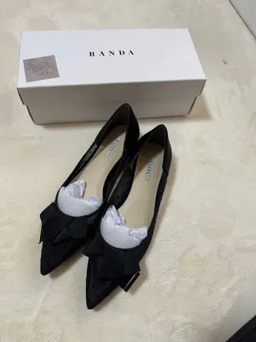 RANDA 리본 펌프스 블랙