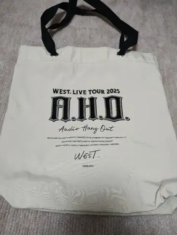 WEST A.H.O. 토트백 2025 즉시 구매 가능