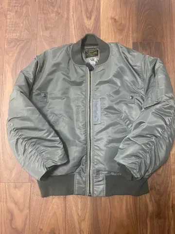 WAIPER.inc 와이퍼잉크 미군 최초기형 MA-1 플라이트 자켓