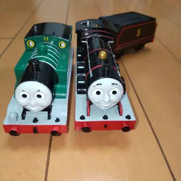 프라레일 토마스 첫 이야기 미도리의 토마스 새까만 제임스