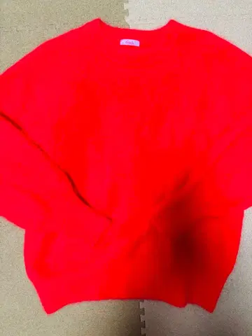 프레다 플러피 니트 빨간색