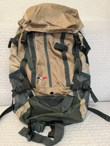 AIGLE BREVENT35 + 베이지 백팩