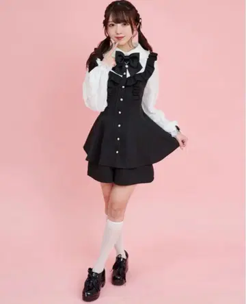 시크릿 허니 소매 레이스 핀턱 프릴 요크 절개 셋업