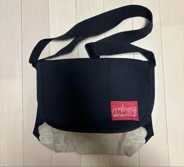 맨해튼 포티지 메신저 백 블랙/베이지