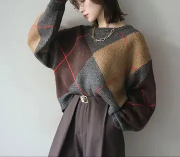 배색 스티치 아가일 무늬 니트 풀오버 밑단 레이스 스웨이드 플리츠 스커트