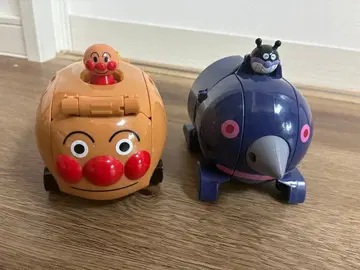 치키치키 대변신! 호빵맨 놀이 SL맨 세균 UFO DX 묶음 판매