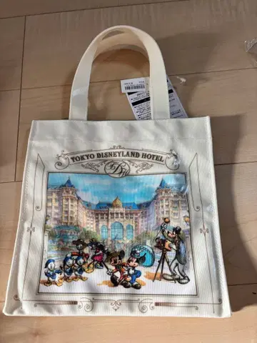 새상품, 한 곳에 잉크 묻음 있음, 디즈니랜드 호텔 토트백
