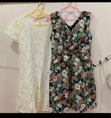 여성용 원피스 세트 화이트 꽃무늬