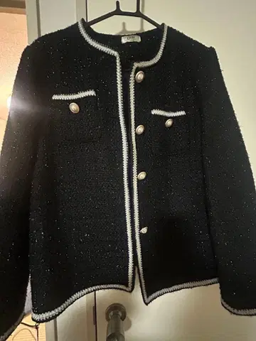 Otte 블랙 비쥬 장식 자켓