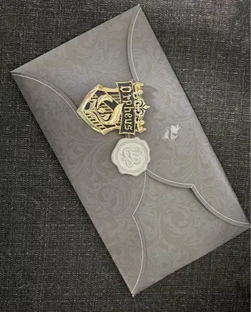 제5인격 3주년 오프라인 팩 포토그래퍼 초대장 올페우스 배지