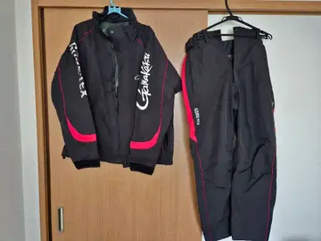 Gamakatsu 우비 세트 블랙/레드