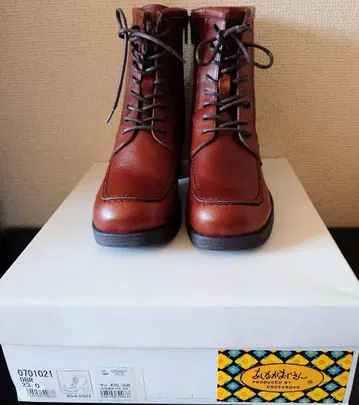 [ 미사용 새상품 ] 키다리 아저씨 부츠 23cm 브라운