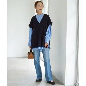 슬로브 이에나 니트 베스트 V넥 프린지 네이비