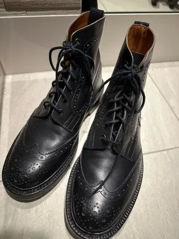 Tricker's STOW 가죽 밑창 UK 8.5