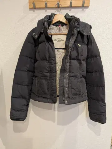 abercrombie 후드 부착 다운 자켓 L 사이즈 네이비