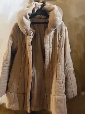 SILPLAIRE/실플레이라 베이지 다운 자켓 M