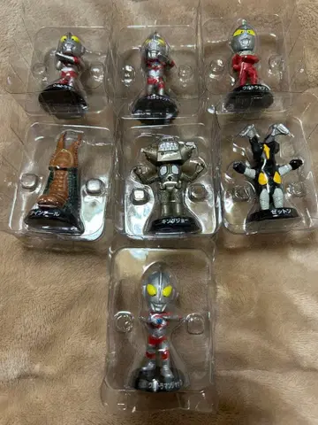 울트라맨 피규어 7체 세트