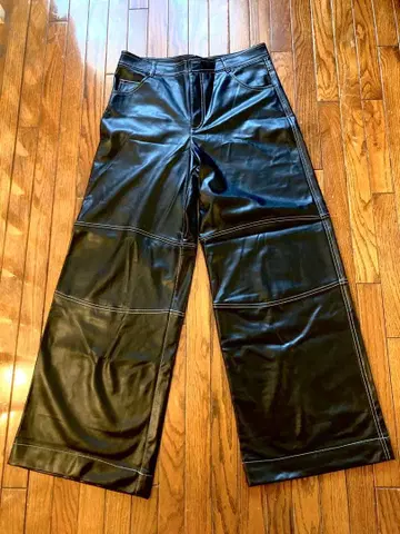 새상품 ZARA 모드 탑 스티치 인조 가죽 와이드 팬츠 EUR L