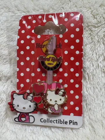 하드록 카페 헬로키티 핀 배지
