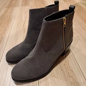 새상품급 오리엔탈 트래픽 사이드 지퍼 숏부츠 스웨이드 그레이